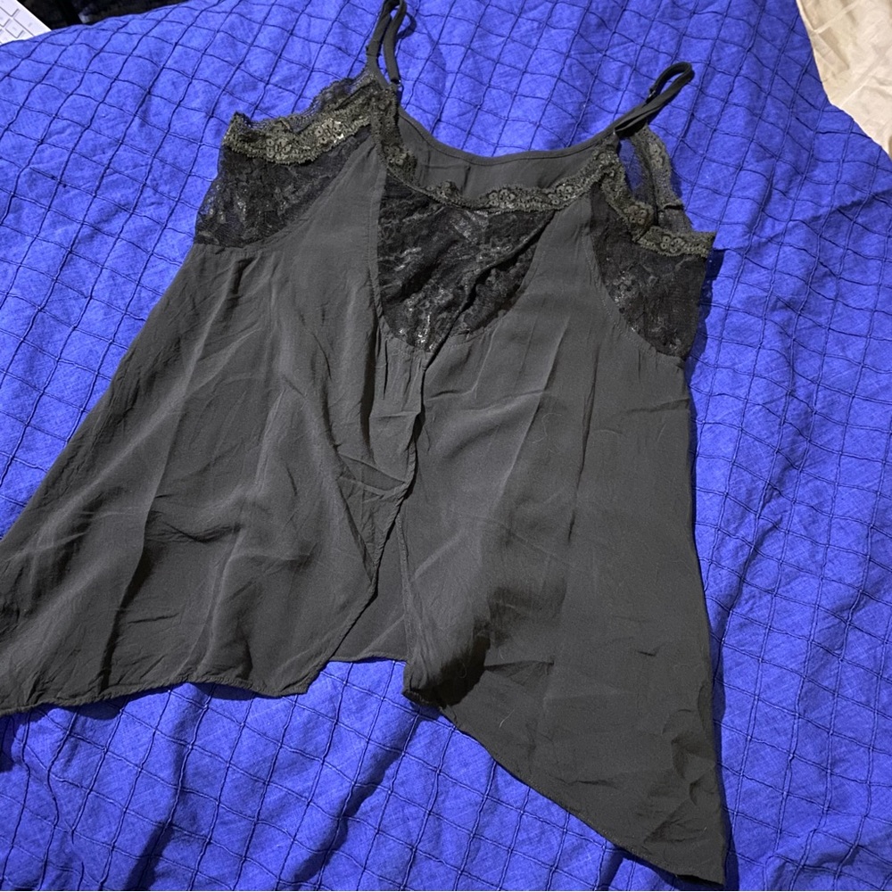 Intimately Free People tank with lace accent and open back sz XS